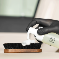 Koch Chemie COLOURLOCK Leather Cleaner strong 1 Liter